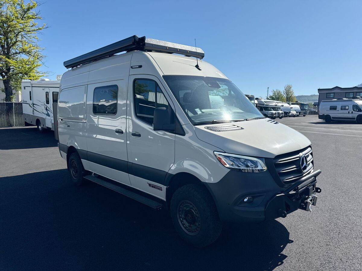 2024 Winnebago Revel 44E RV