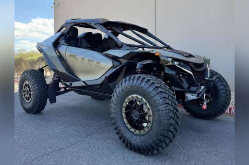 2026 Can-Am Maverick R X rc with Smart-Shox in la habra CA