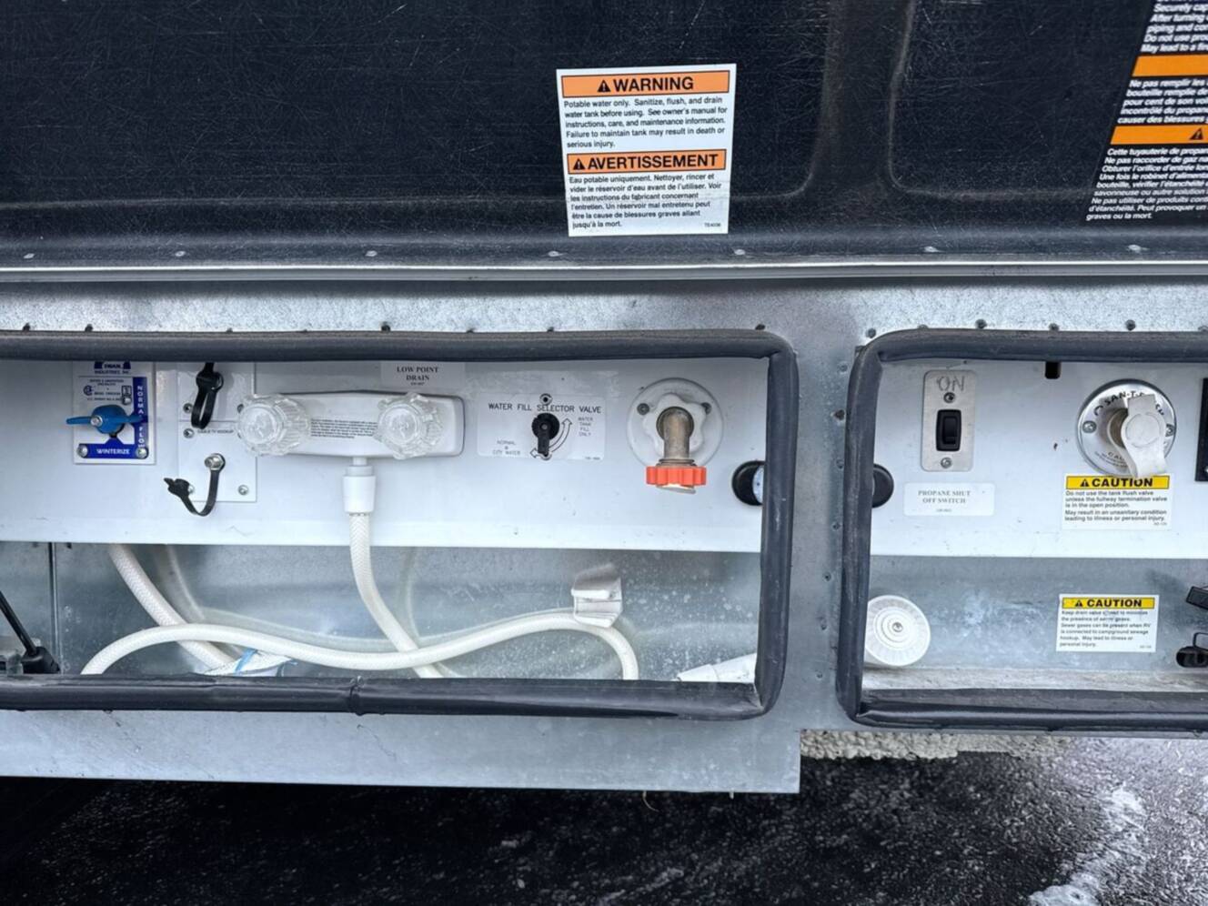 A photo of this 2016 Leisure Travel Unity 24TB
