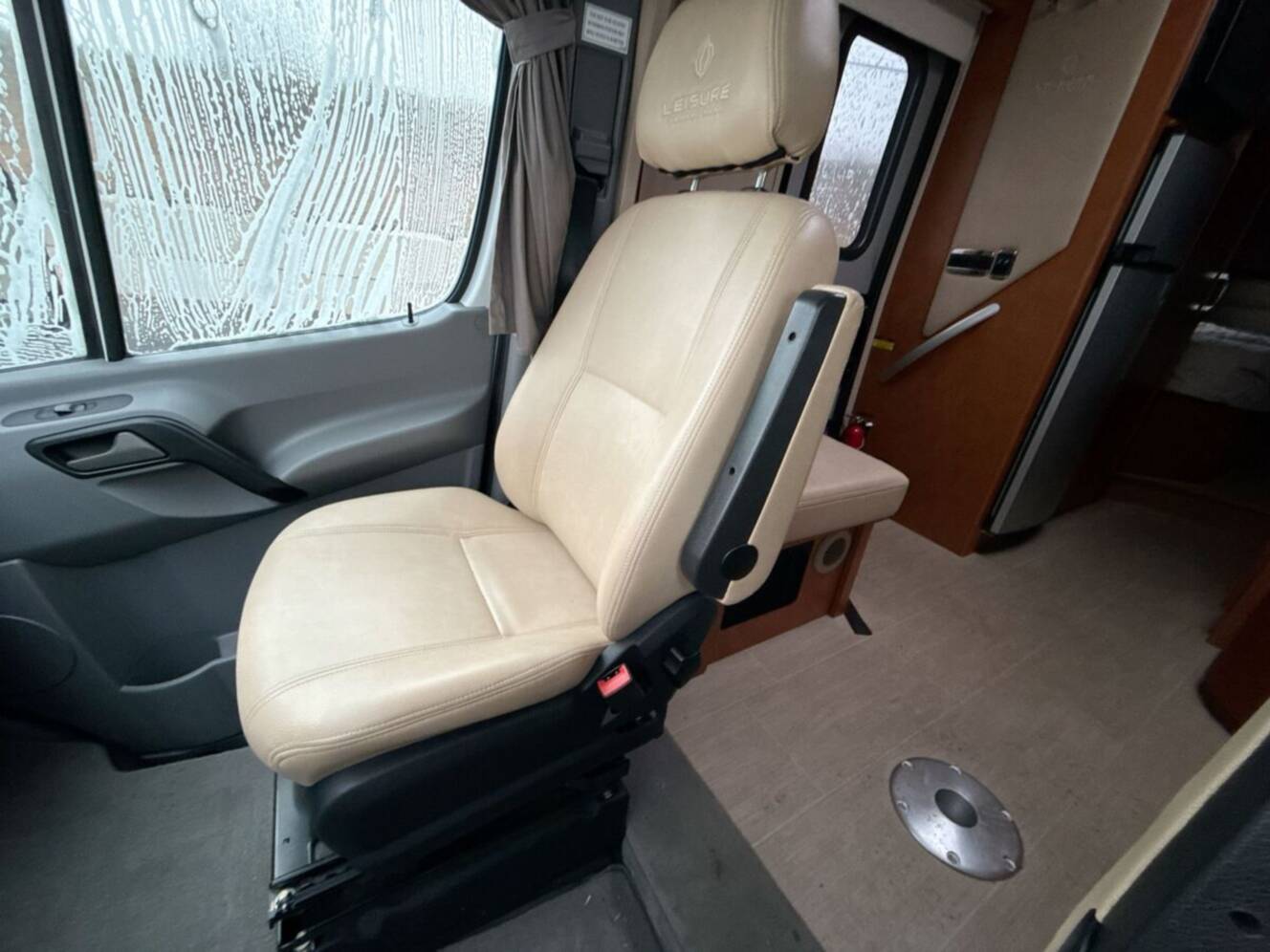 A photo of this 2016 Leisure Travel Unity 24TB