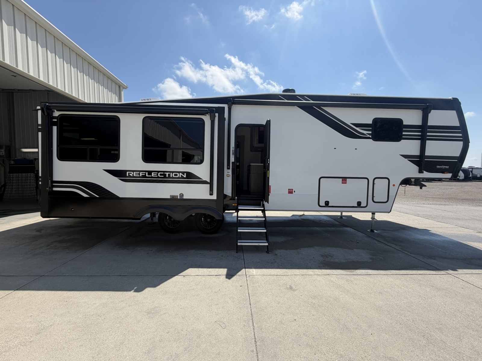 2027 Grand Design Reflection 337RLS in webster city IA