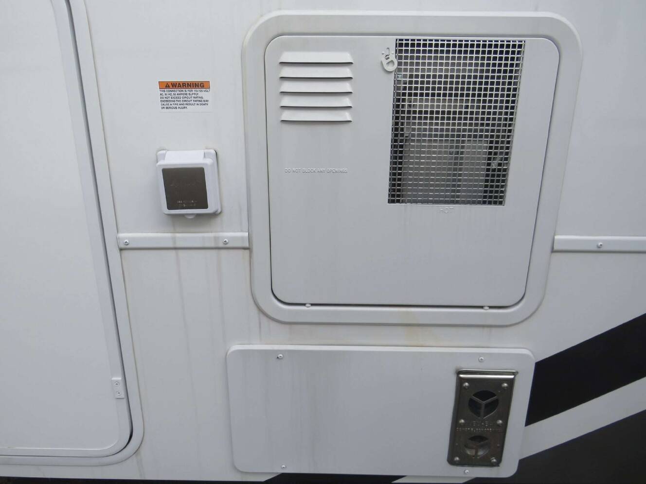 A photo of this 2026 Alliance PARADIGM 388SP