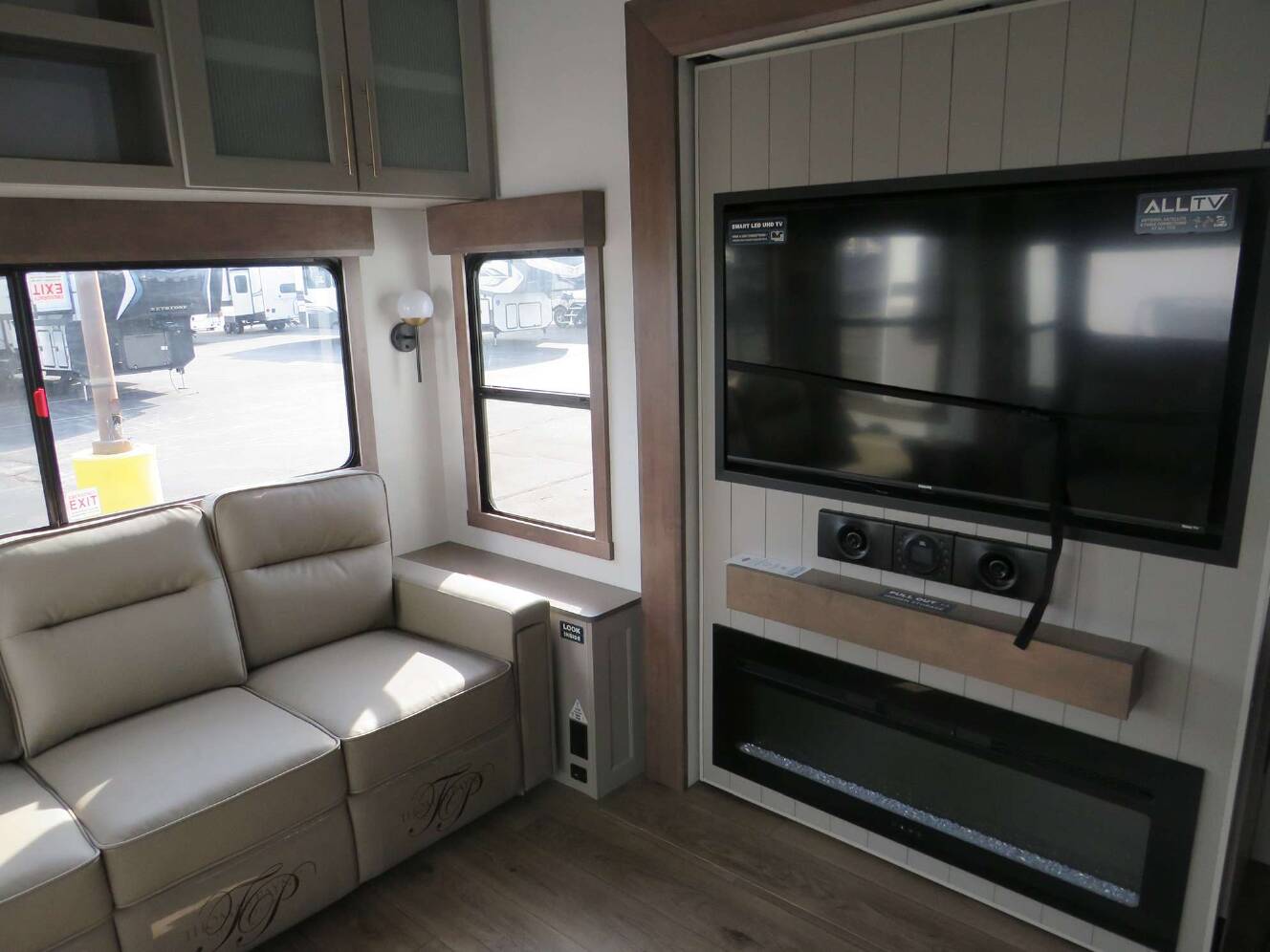A photo of this 2026 Alliance PARADIGM 388SP