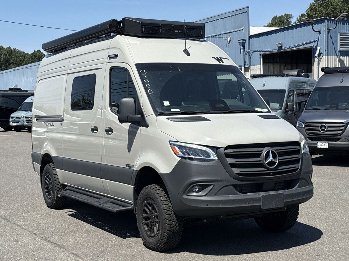 2027 Winnebago Revel AWD 44EC *Overlander Pkg* 8.4kwh Lithium *Side So in fife WA