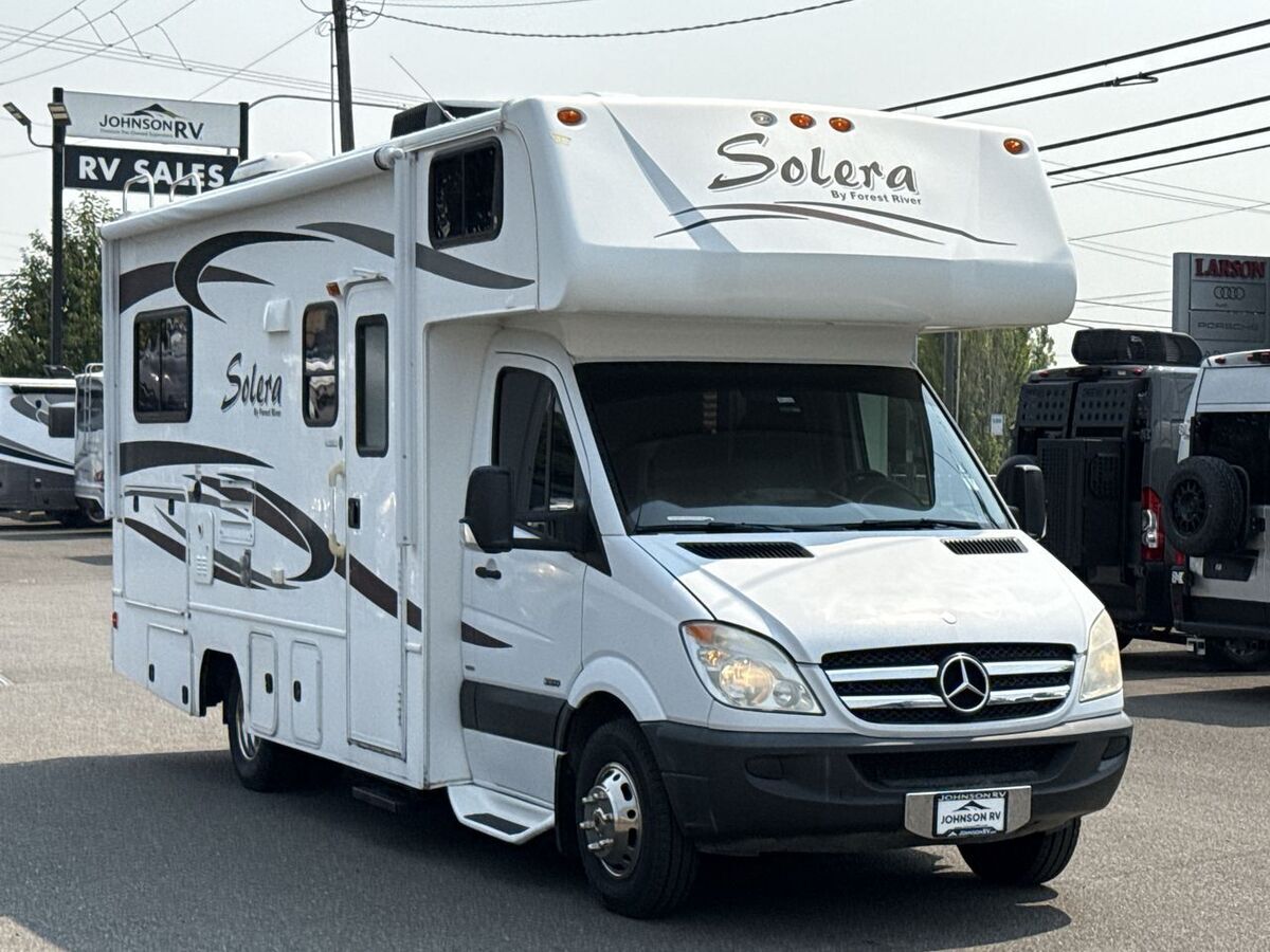 2013 Forest River Solera 24S in fife WA