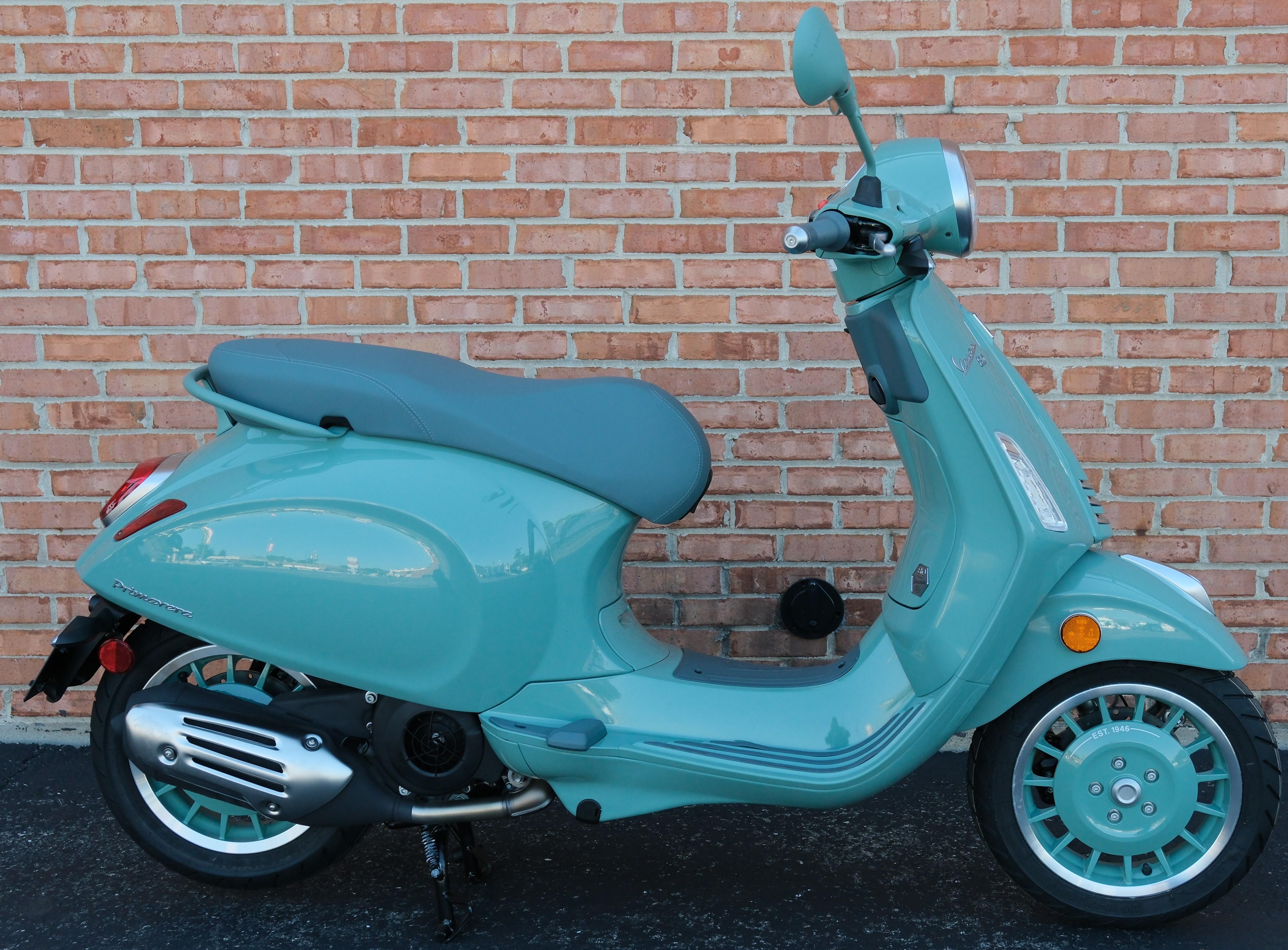 2027 Vespa Primavera 150 80th 150 in Chicago, IL