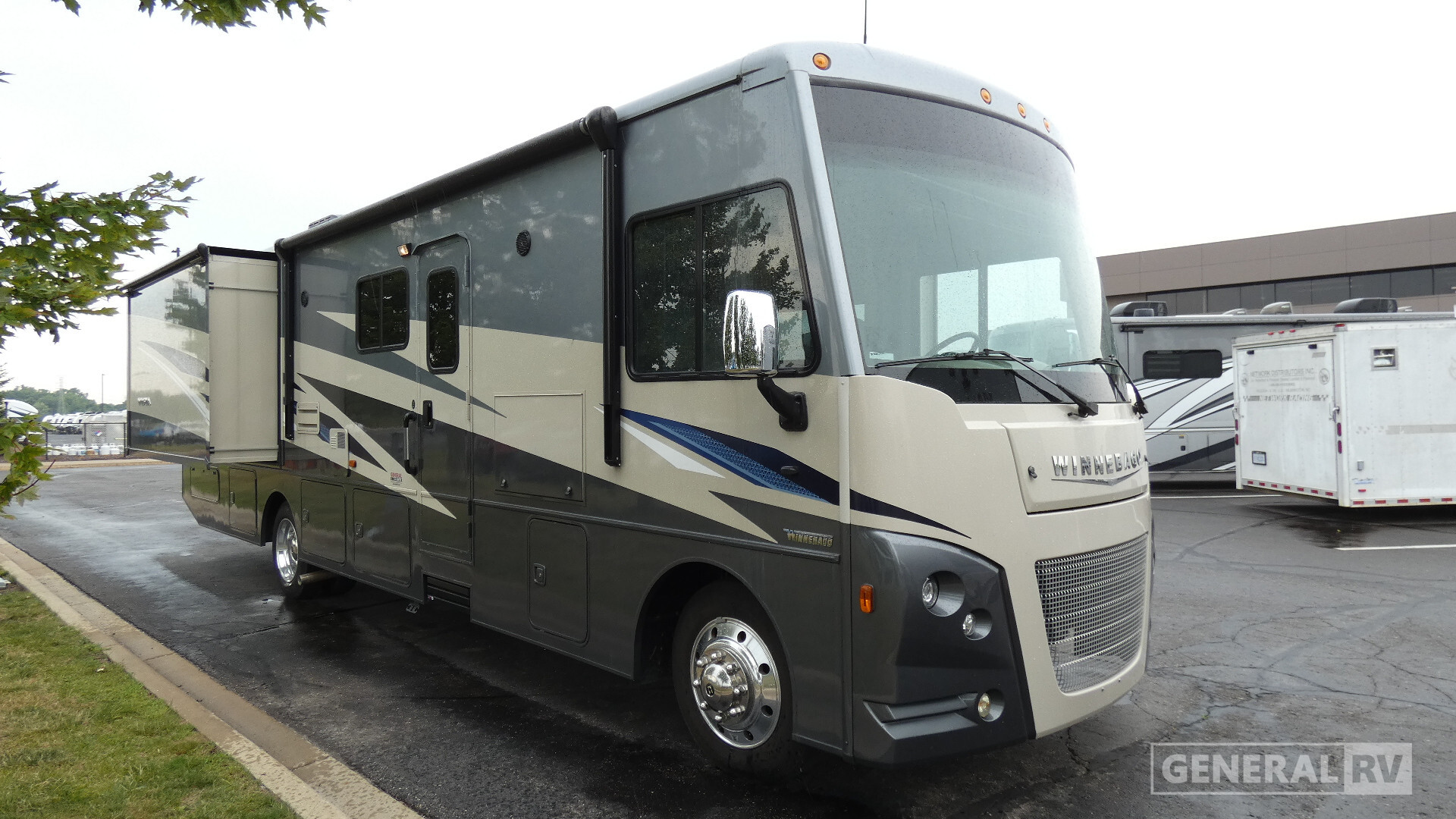 2022 Winnebago VISTA 35U in wixom MI