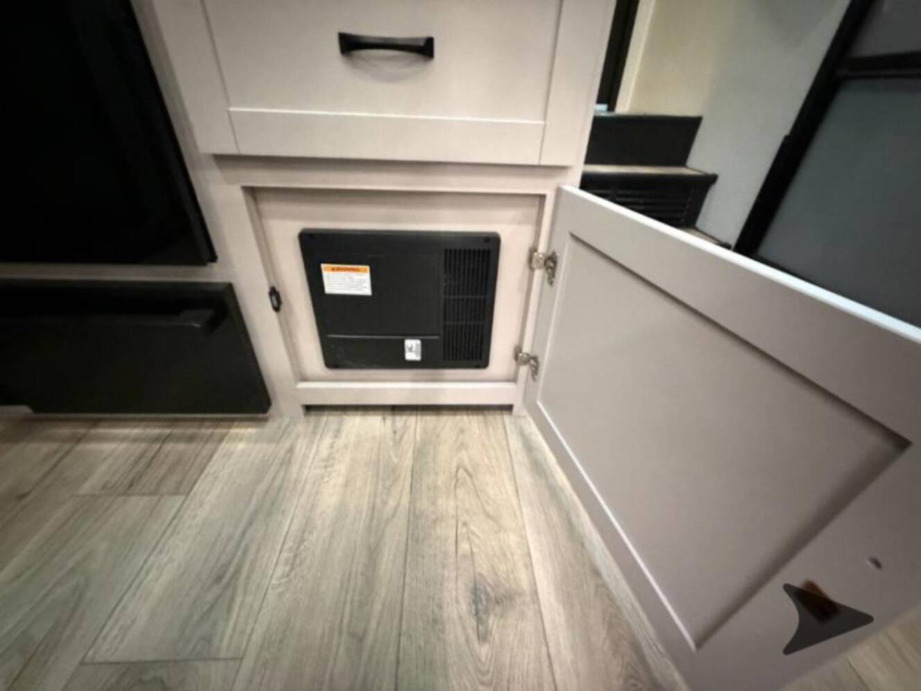 A photo of this 2027 Jayco Seismic 395