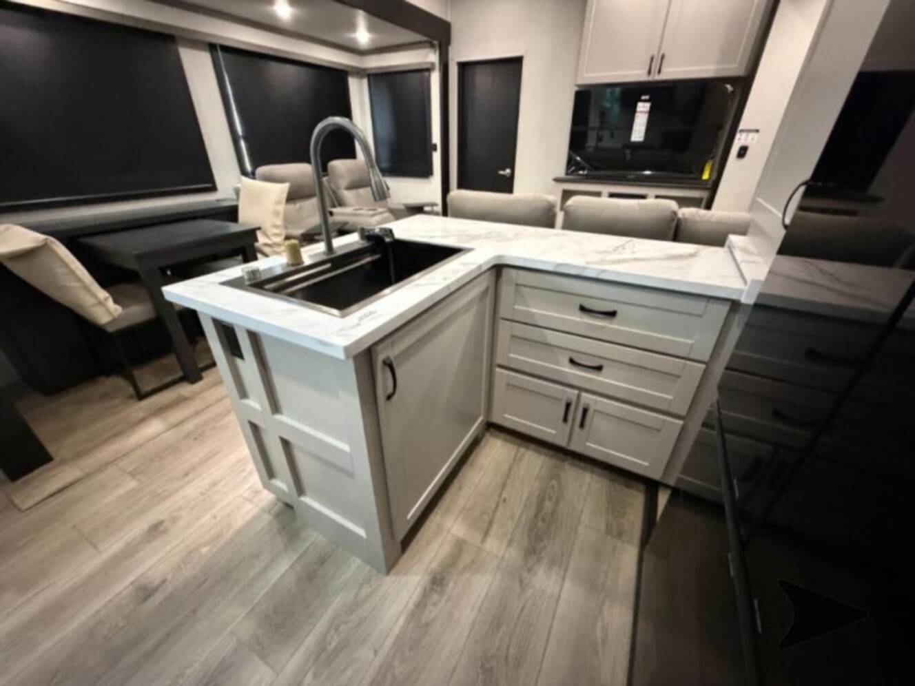 A photo of this 2027 Jayco Seismic 395