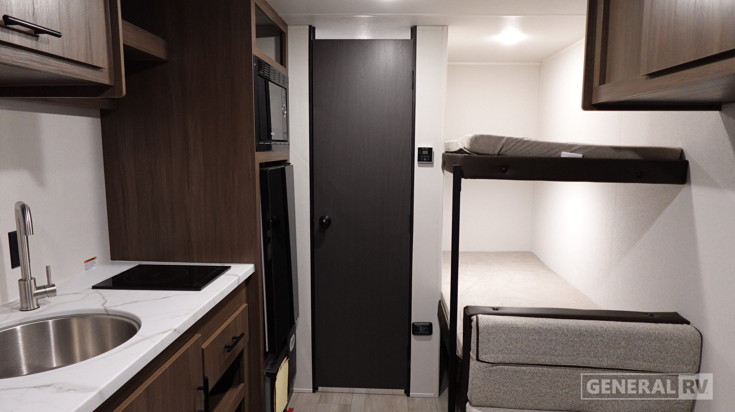 2027 Prime Time Rv AVENGER LT 16BHX in salisbury NC