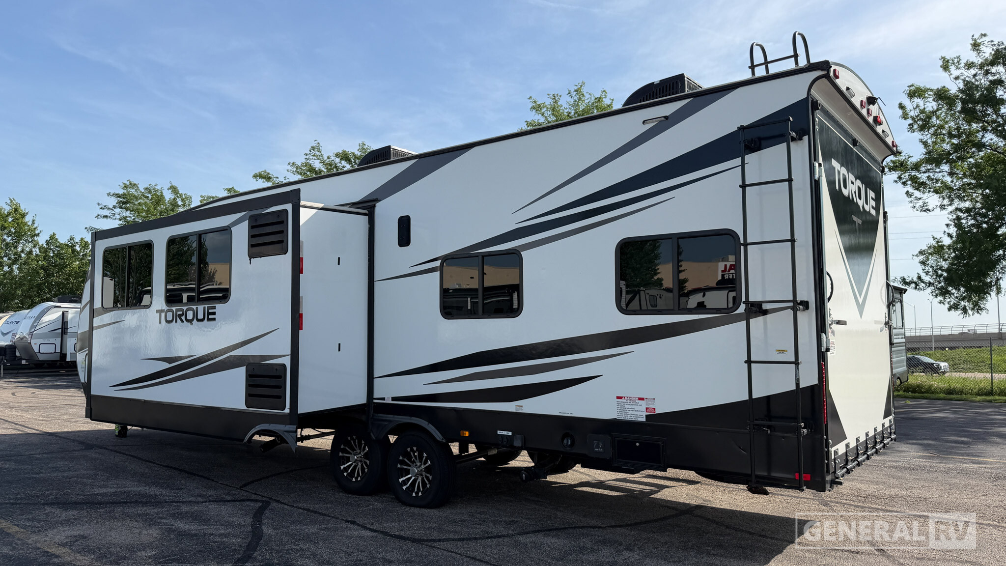 2021 Heartland TORQUE 322 T322 in huntley IL