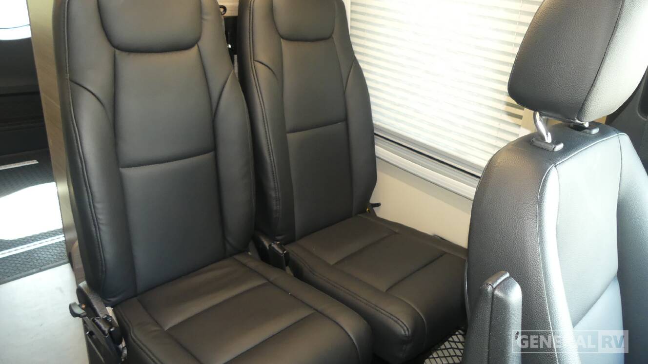 A photo of this 2025 Entegra Coach LAUNCH 19YG