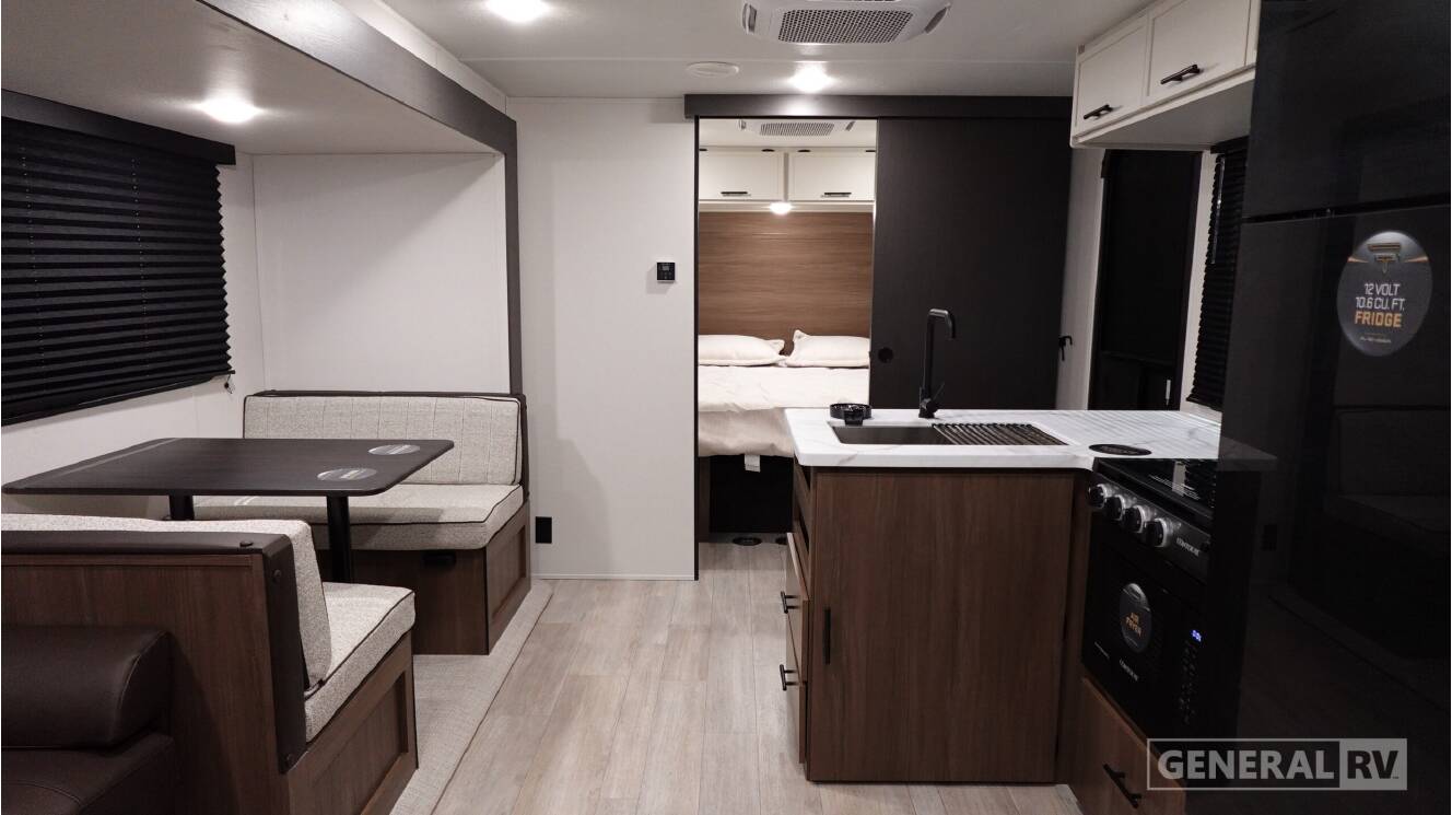 A photo of this 2027 Prime Time Rv AVENGER 25RBS