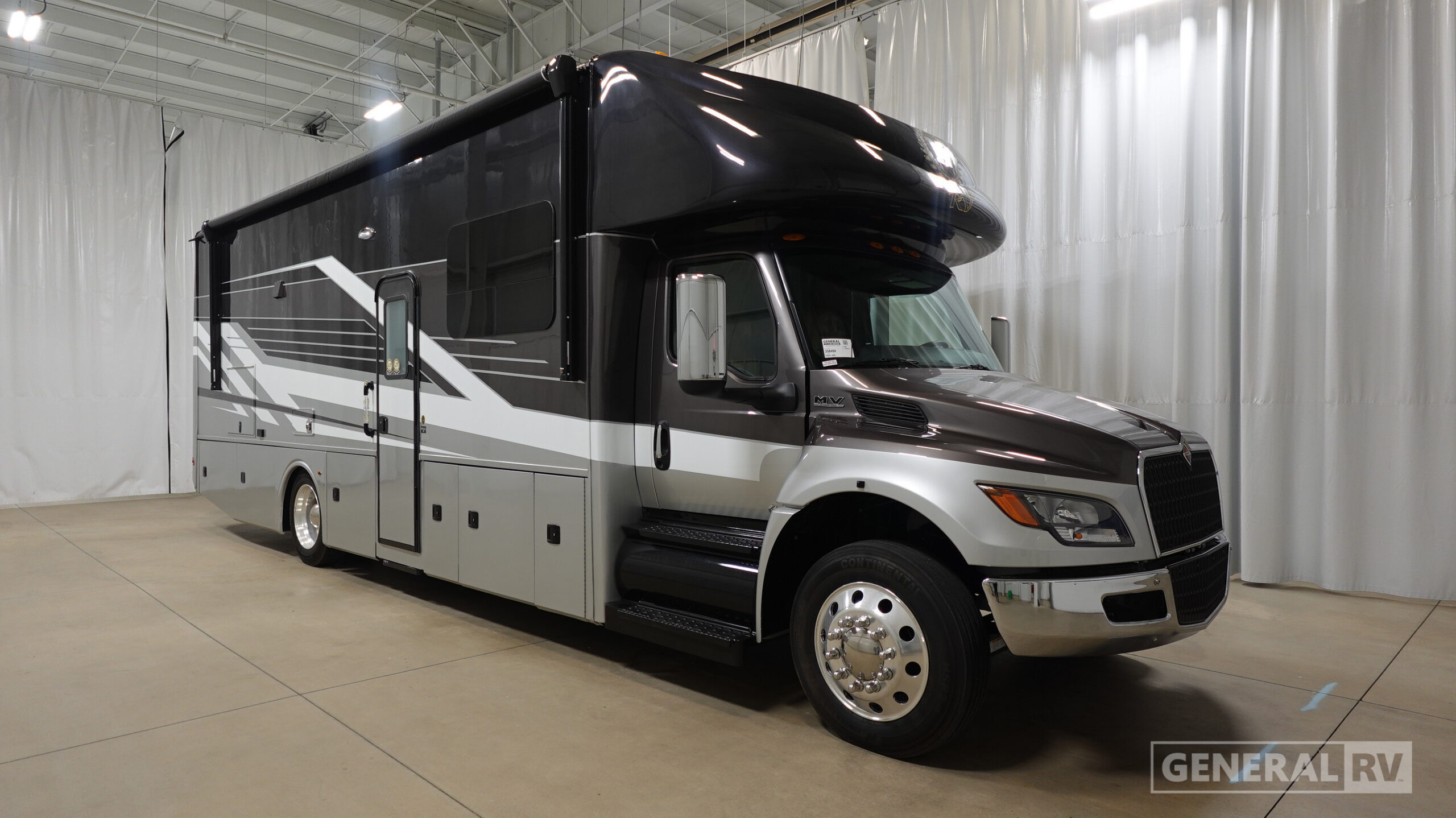 2027 Nexus Rv GHOST 33DS Super C RV