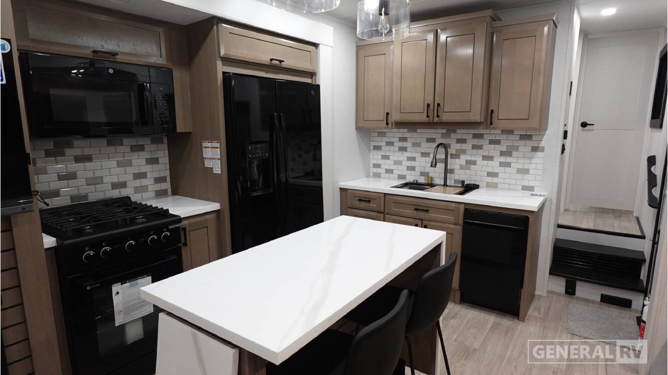 A photo of this 2027 Highland Ridge Rv OPEN RANGE 3X 393TBR