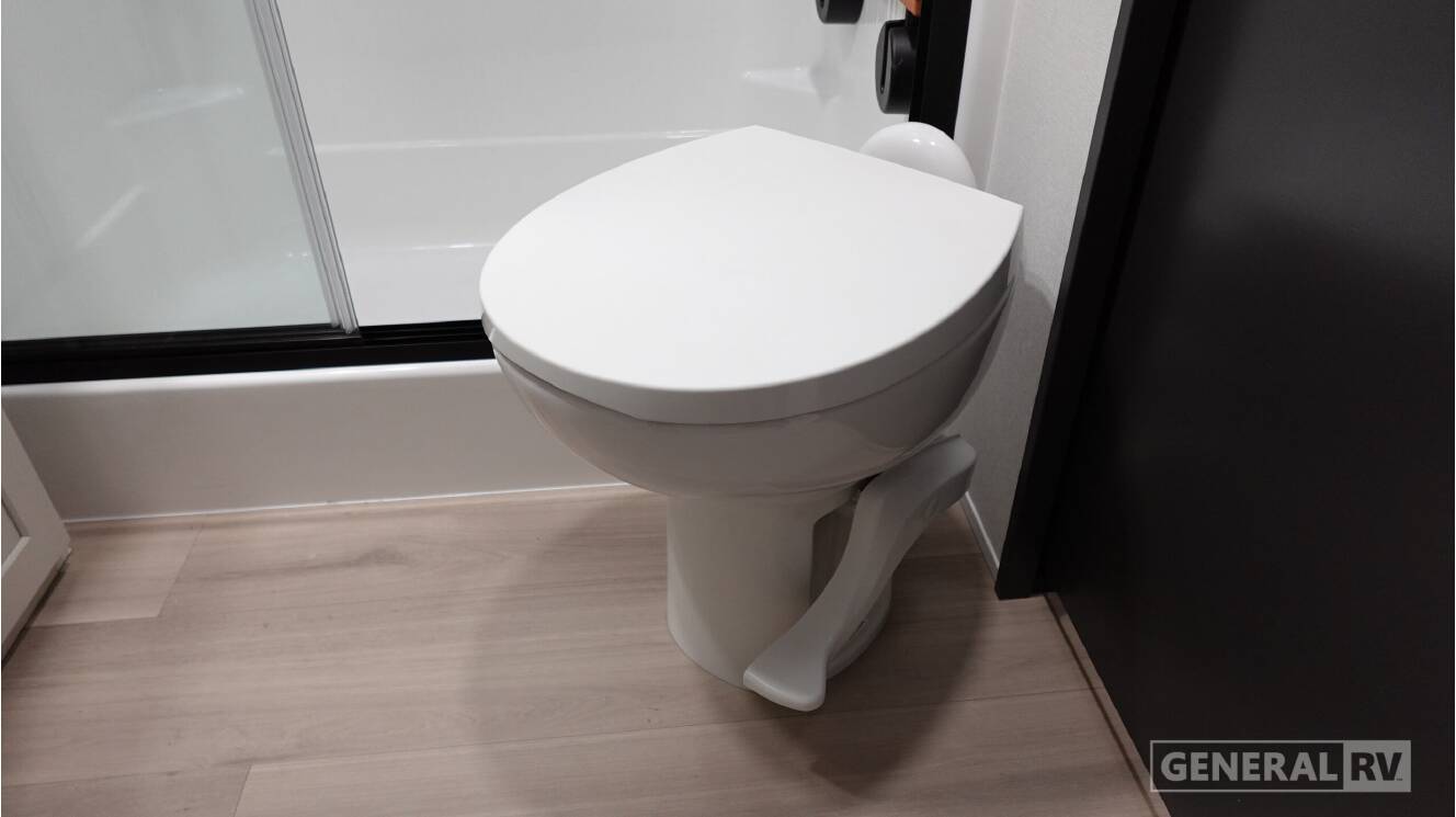 A photo of this 2026 Grand Design MOMENTUM 392M