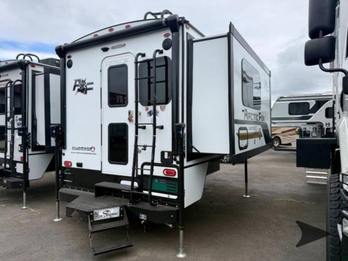 A photo of this 2027 Northwood Arctic Fox 990