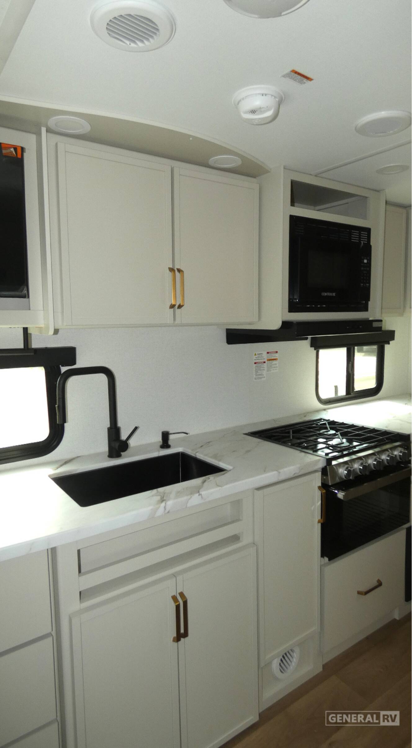 A photo of this 2027 Grand Design IMAGINE 17MKE