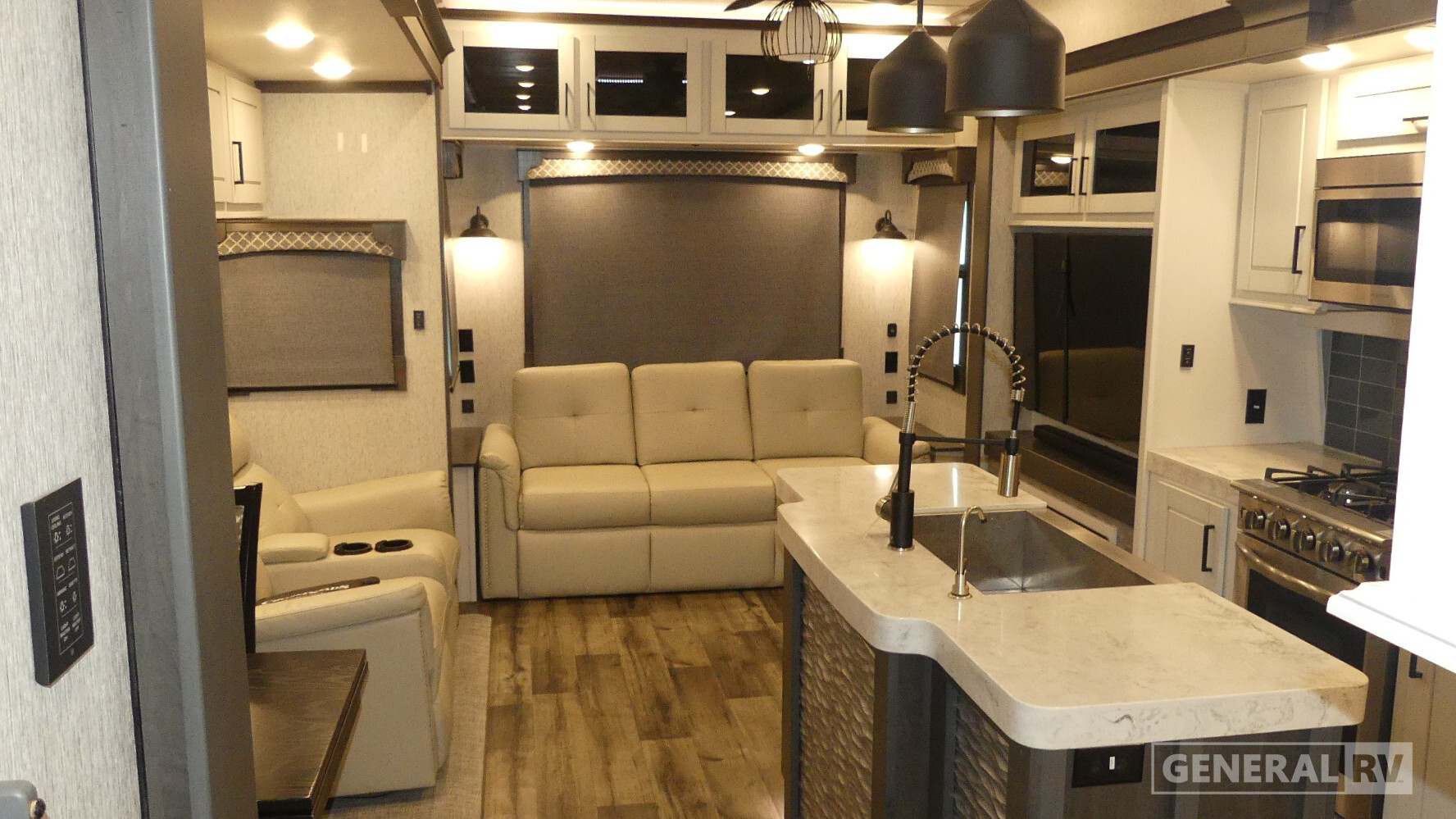 2023 Crossroads Rv Redwood 3401RL in fort pierce FL