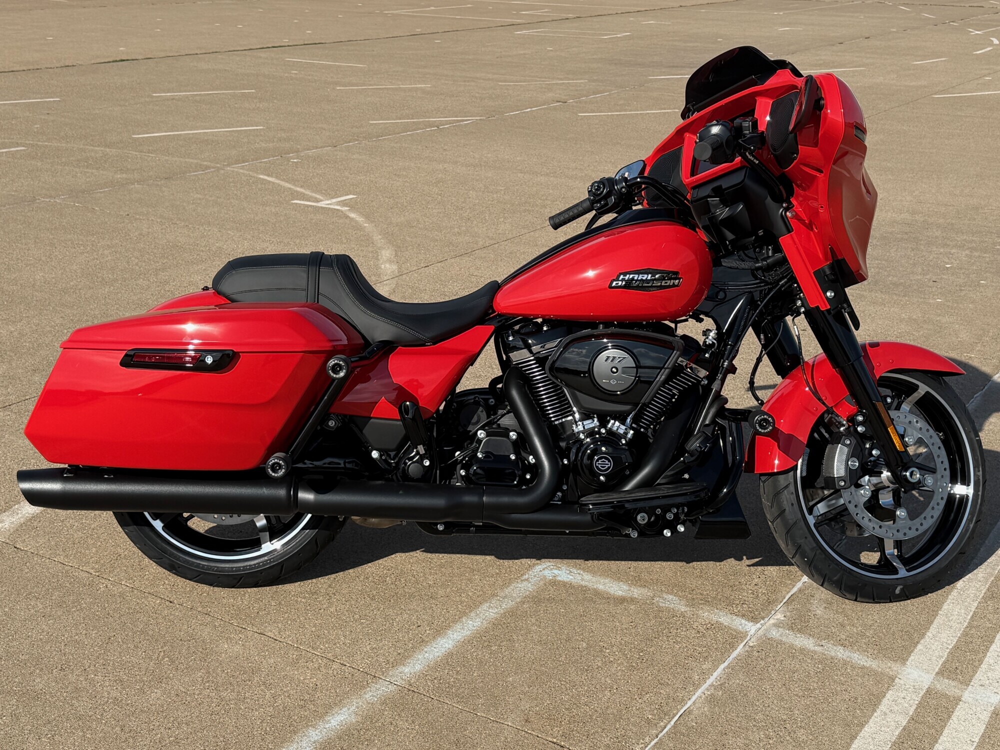 2026 Harley-Davidson Street Glide in Clinton, IA
