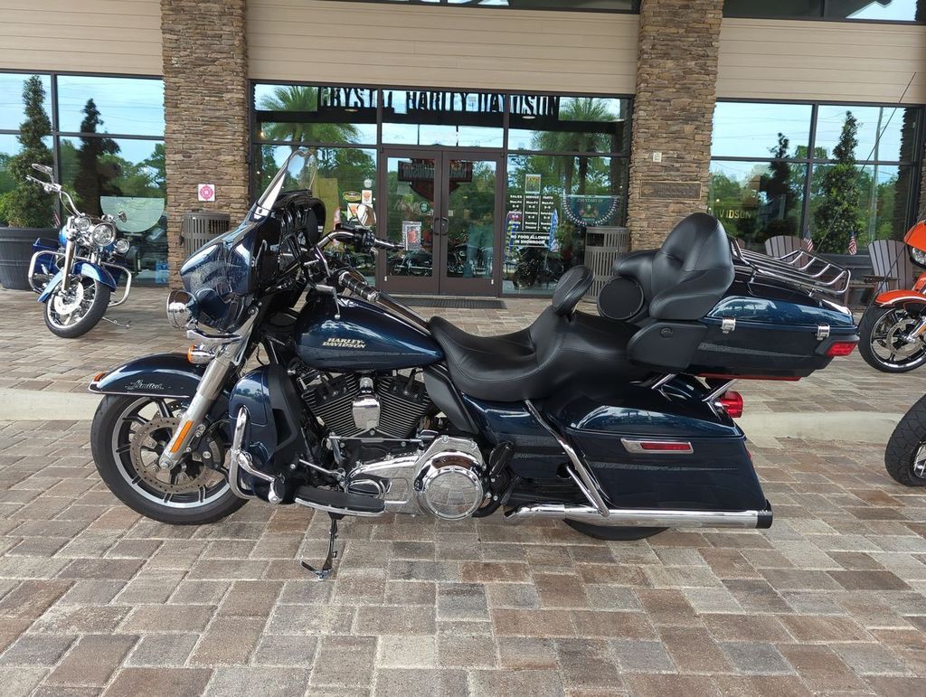 2016 Harley-Davidson® FLHTKL - Ultra Limited Low ULTRA LIMITED LOW in Homosassa, FL