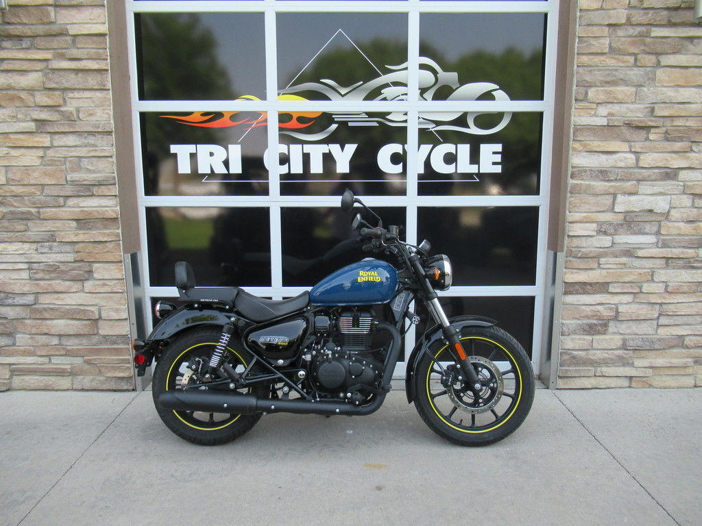 2023 Royal Enfield Meteor 350 Fireball Blue 350 in Loveland, CO