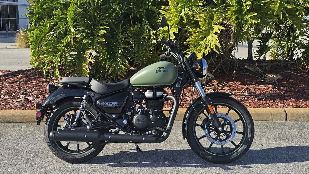 2024 Royal Enfield Meteor 350 Fireball Matte Green 350 in Lakeland, FL