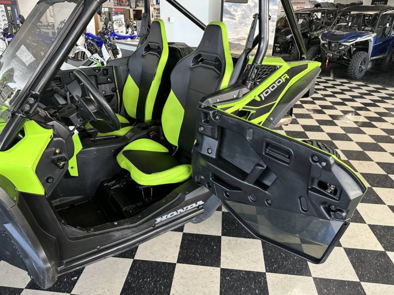 A photo of this 2020 Honda® Talon 1000R