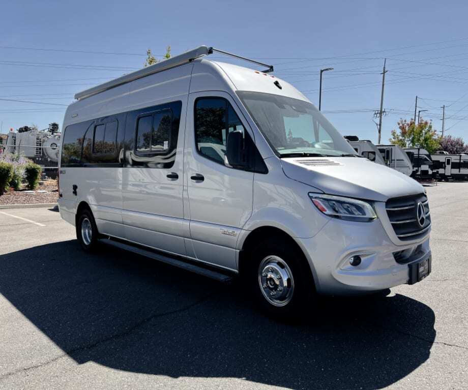 2020 Winnebago BOLDT 70KL Q70KL in west sacramento CA