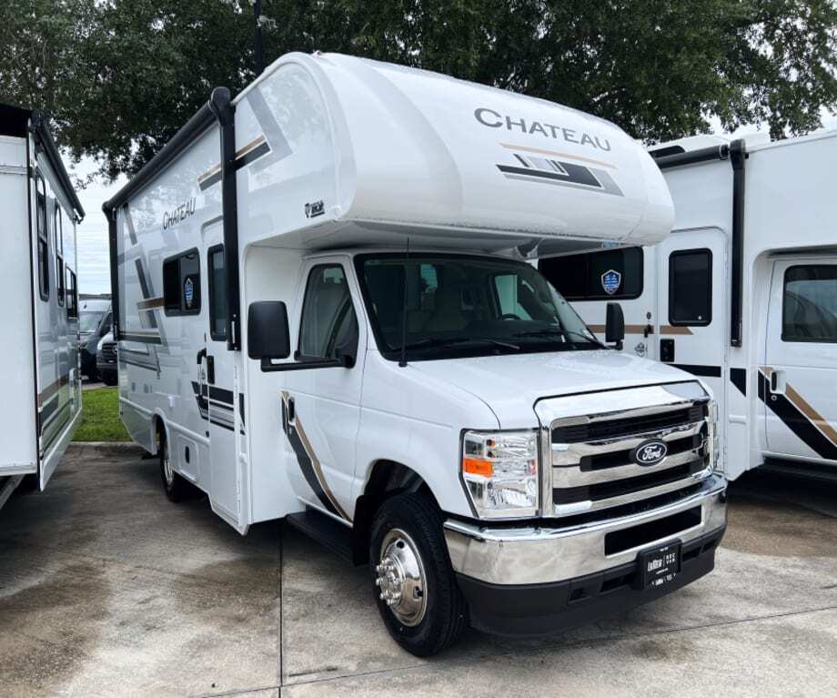 2027 Thor Motor Coach CHATEAU 22Z in sanford FL