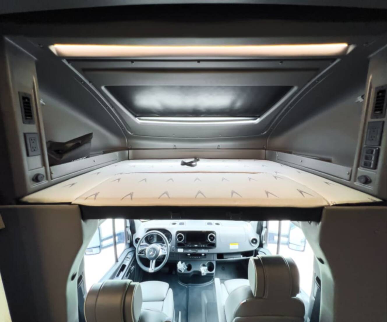 A photo of this 2027 Grand Design LINEAGE SERIES M 25TK-FBP