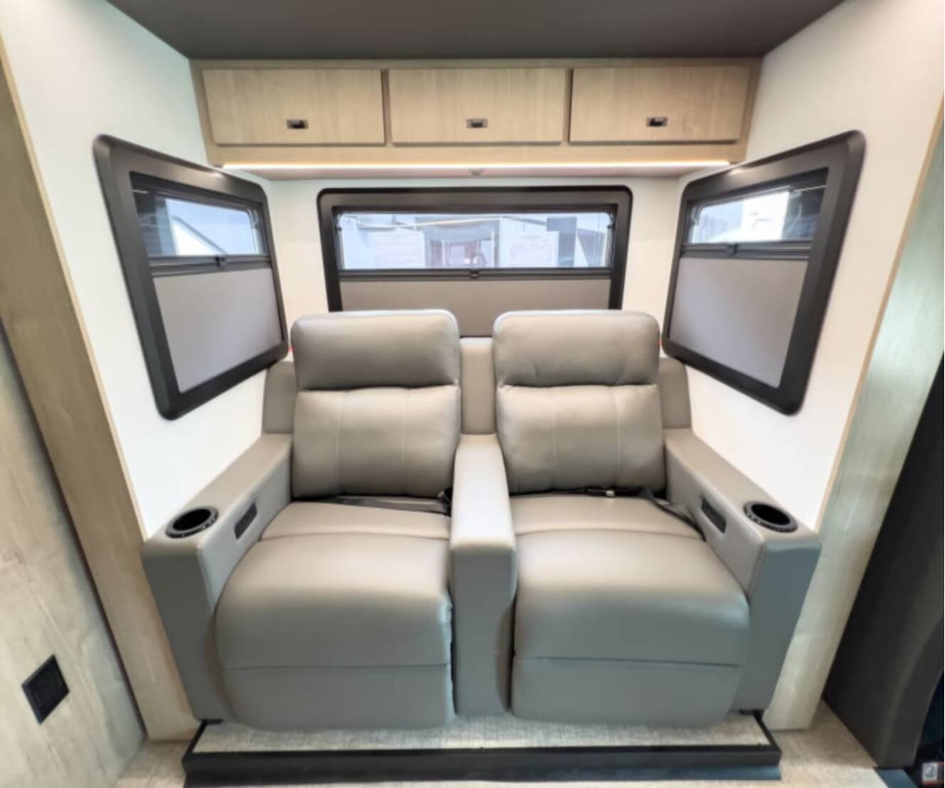 A photo of this 2027 Grand Design LINEAGE SERIES M 25TK-FBP
