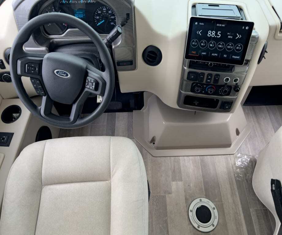 2025 Thor Motor Coach VEGAS 24.1 in sanford FL