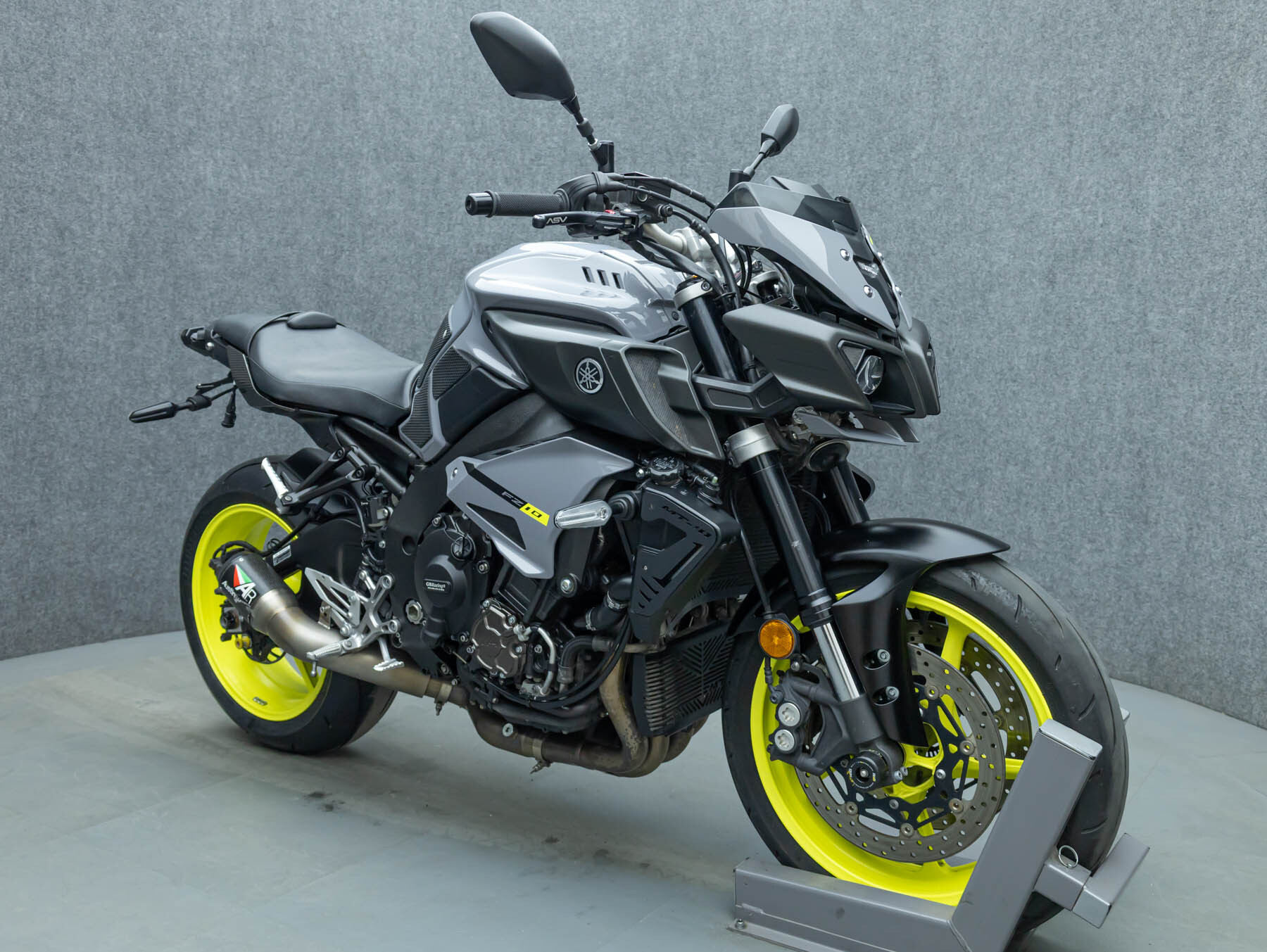2017 Yamaha FZ10 W/ABS 10 in Pembroke, NH