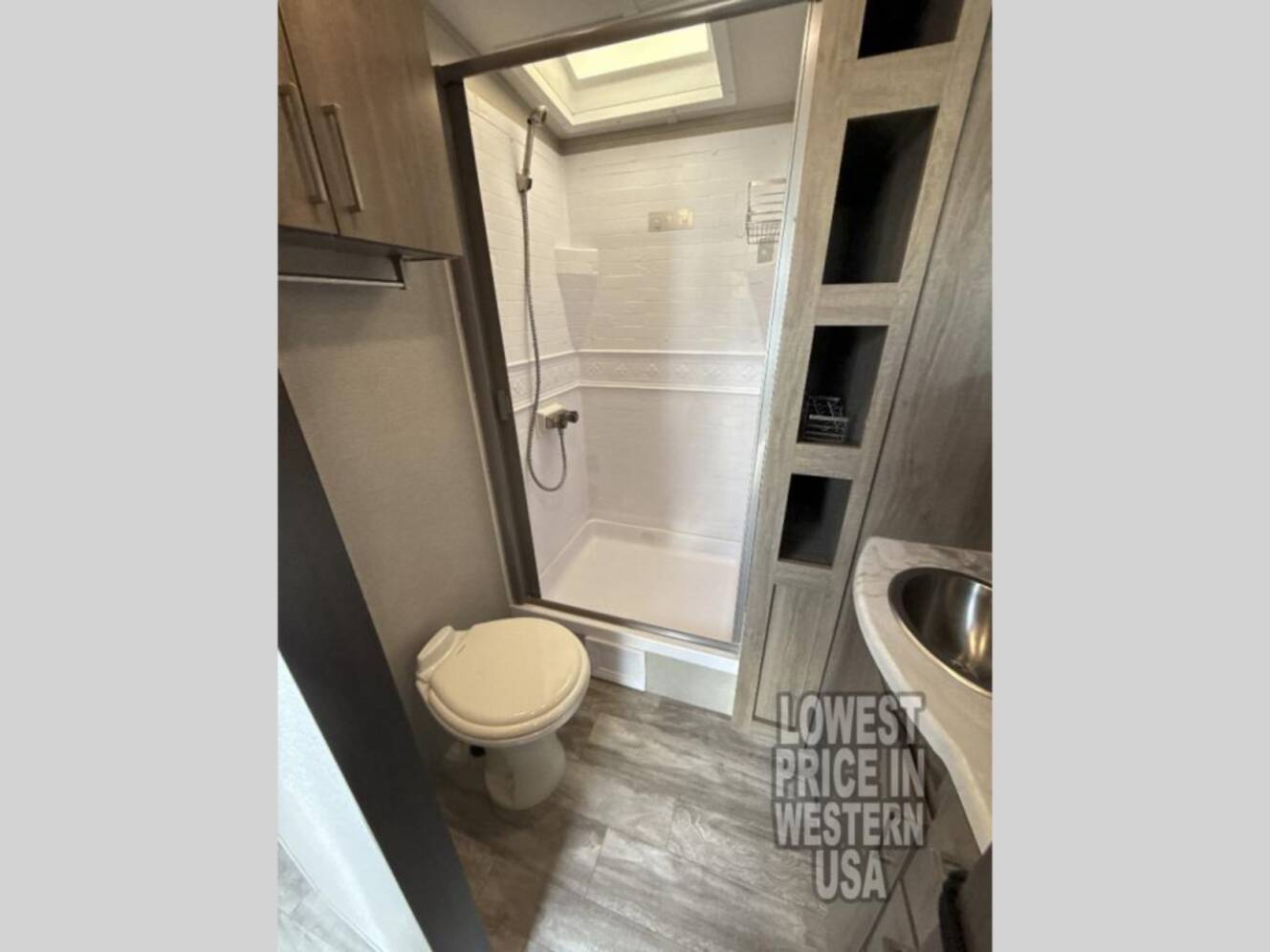 A photo of this 2022 Grand Design Imagine 2970RL
