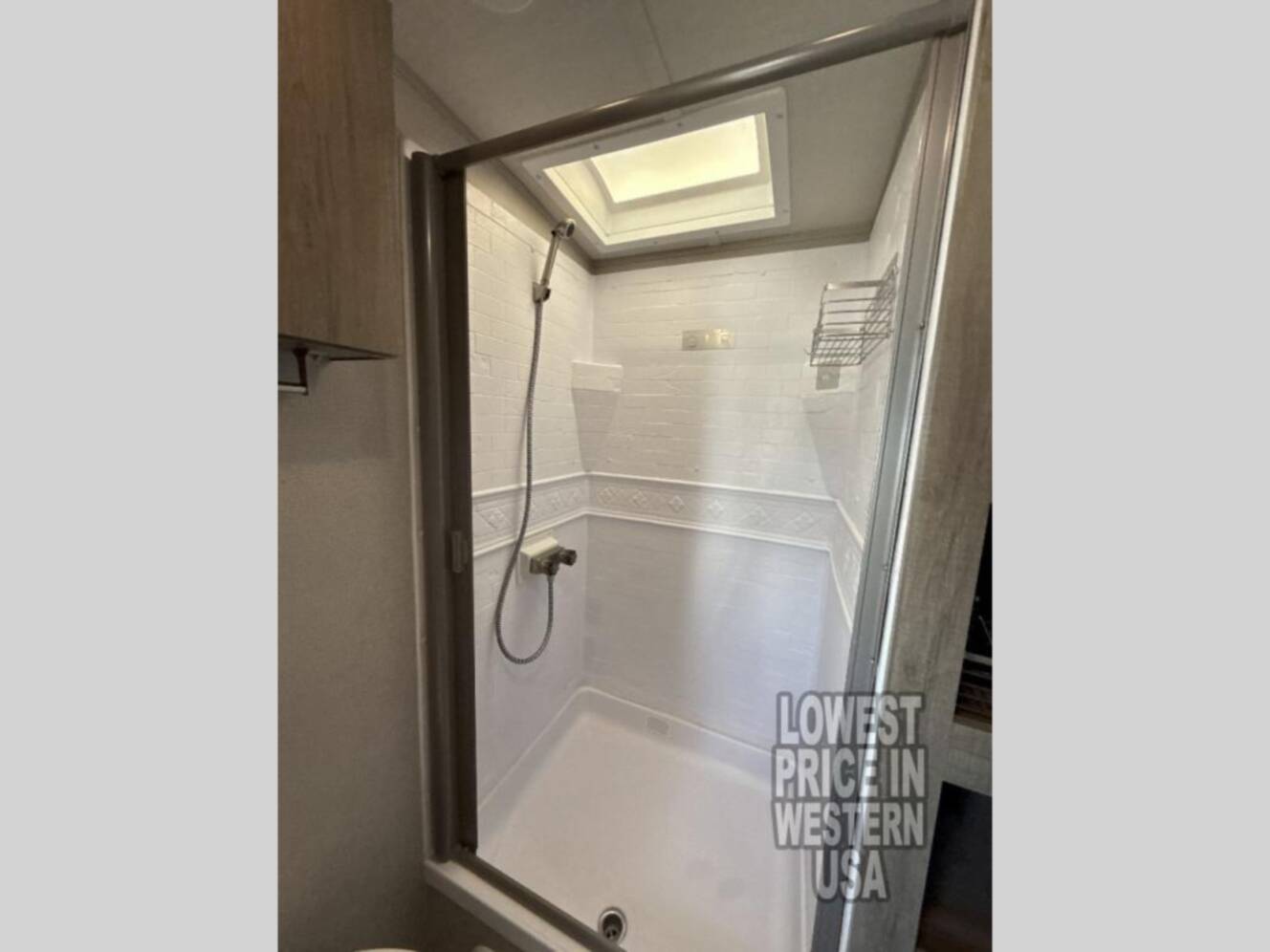 A photo of this 2022 Grand Design Imagine 2970RL