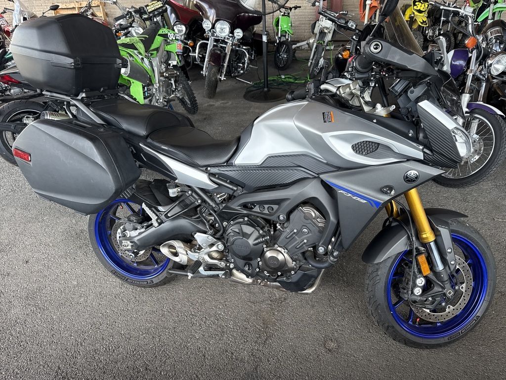 2016 Yamaha FJ09GCB 09 in Florence, AL