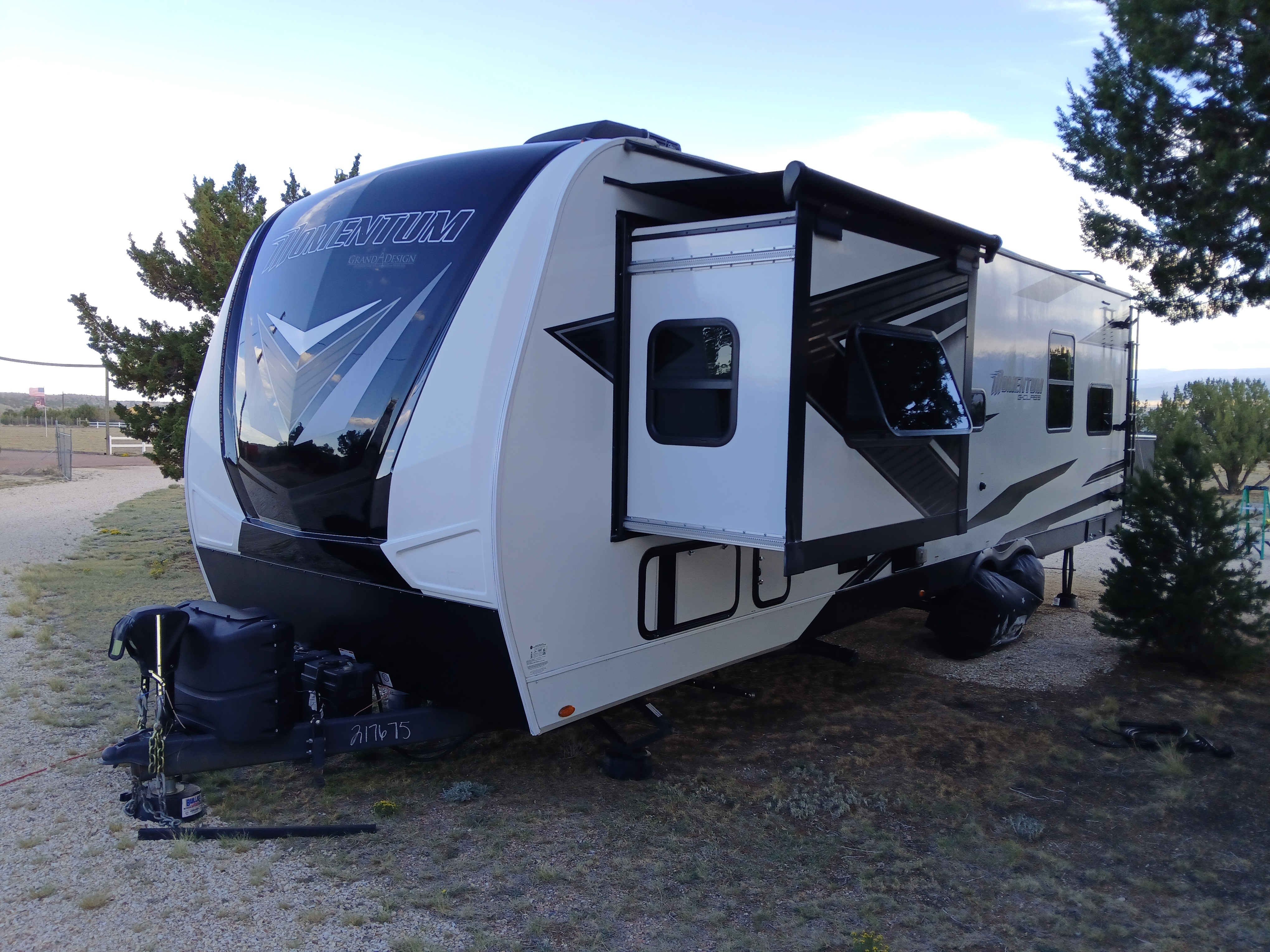 2022 Grand Design MOMENTUM G-CLASS 29G in penrose CO