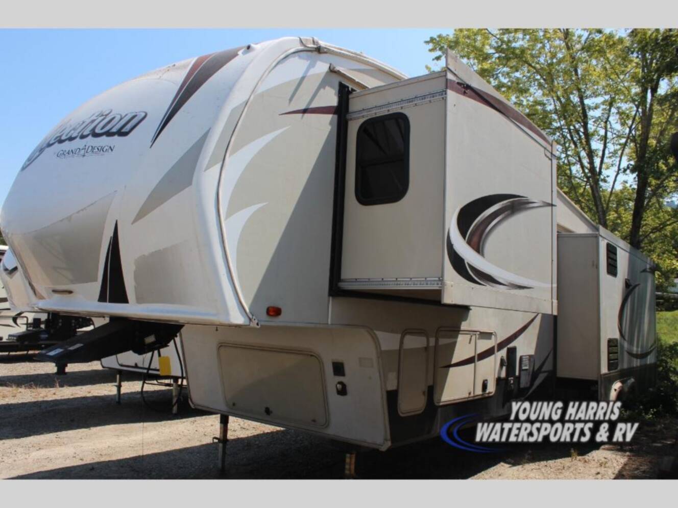 A photo of this 2016 Grand Design Reflection 337RLS