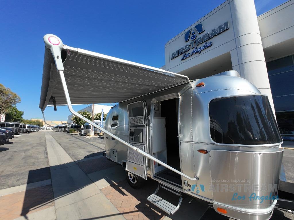 2023 Airstream Caravel 19CB in san gabriel CA