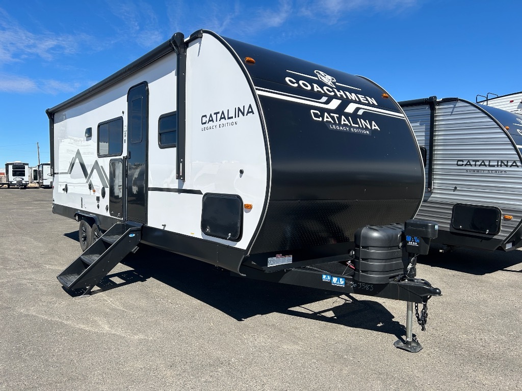 2027 Coachmen Rv Catalina Legacy Edition 243RBS in beaumont CA