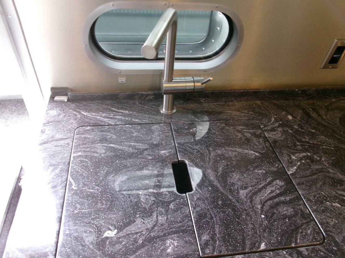 A photo of this 2024 Airstream Classic 30RBT