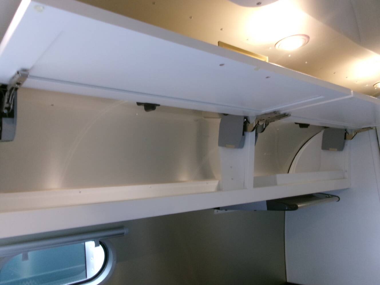 A photo of this 2024 Airstream Classic 30RBT