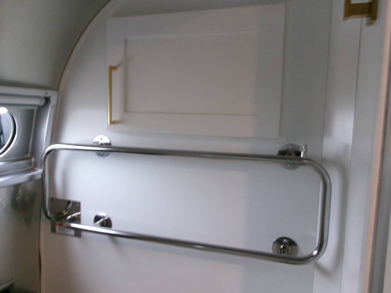 A photo of this 2024 Airstream Classic 30RBT