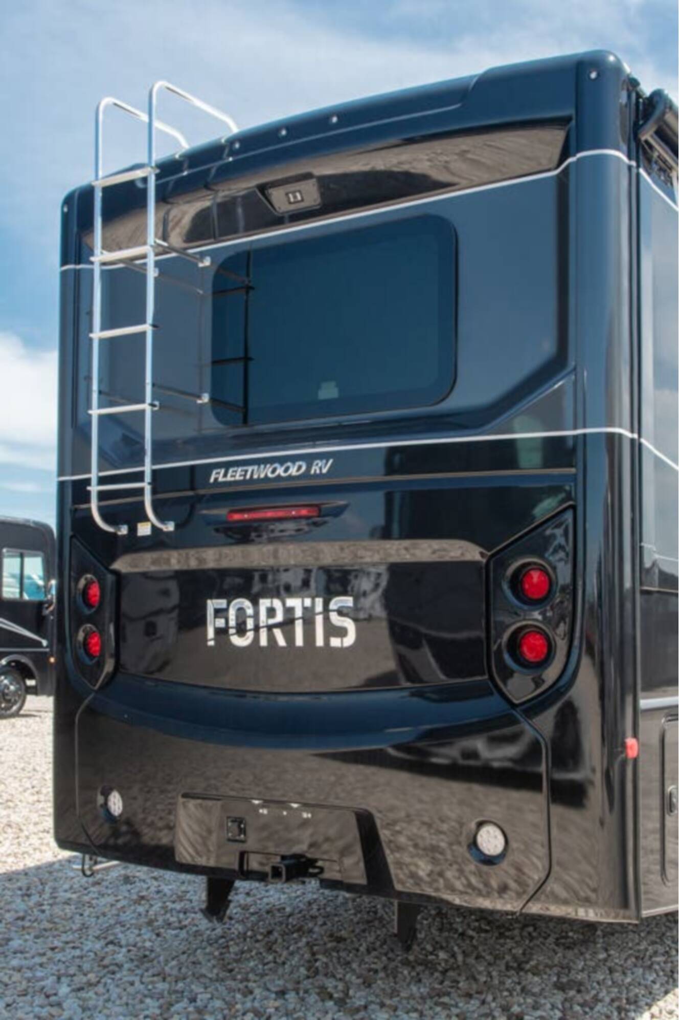 A photo of this 2026 Fleetwood Fortis 34MB