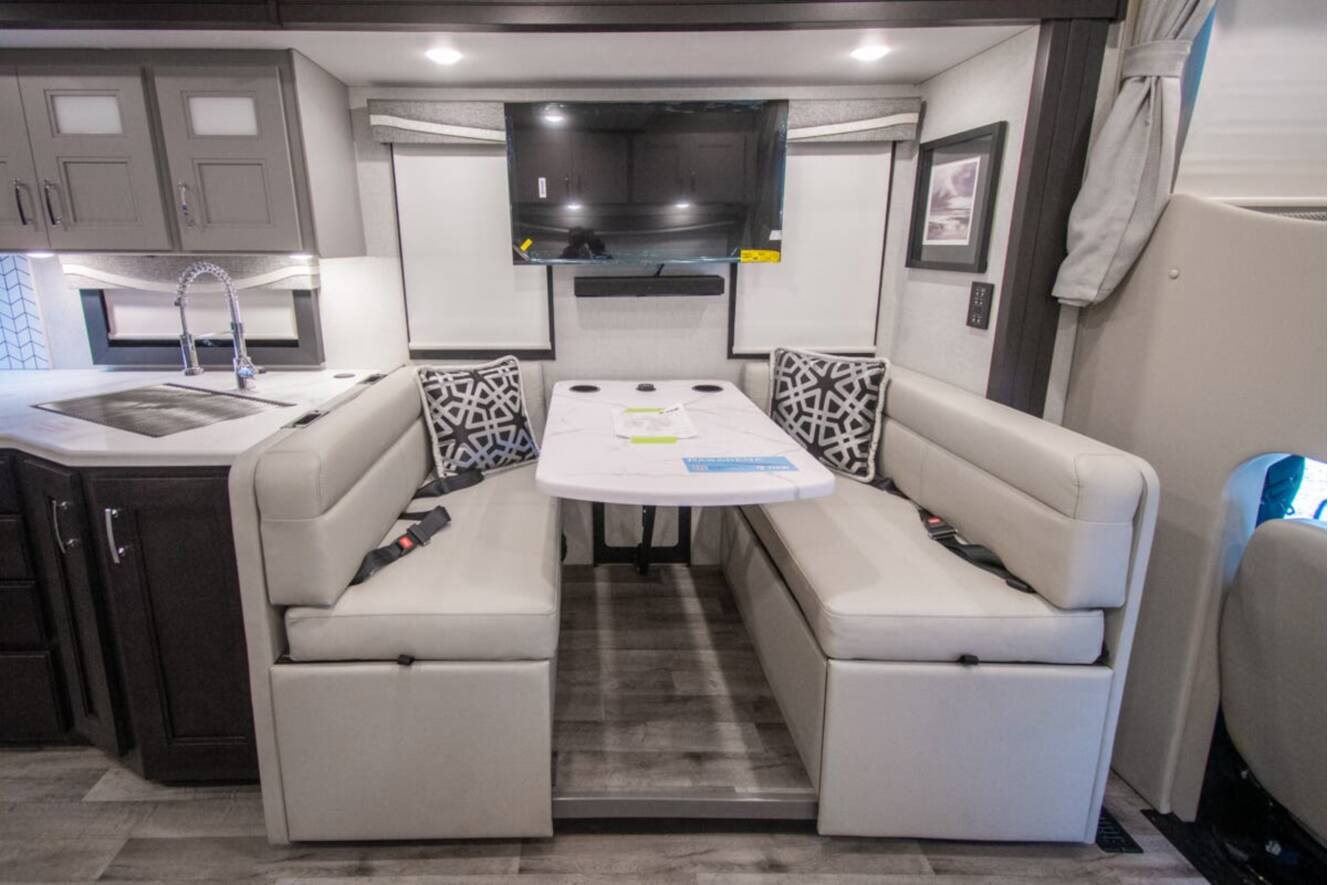 A photo of this 2026 Thor Motor Coach Pasadena 34XG