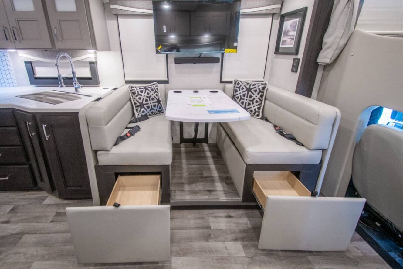 A photo of this 2026 Thor Motor Coach Pasadena 34XG