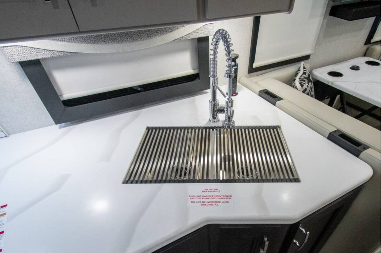 A photo of this 2026 Thor Motor Coach Pasadena 34XG