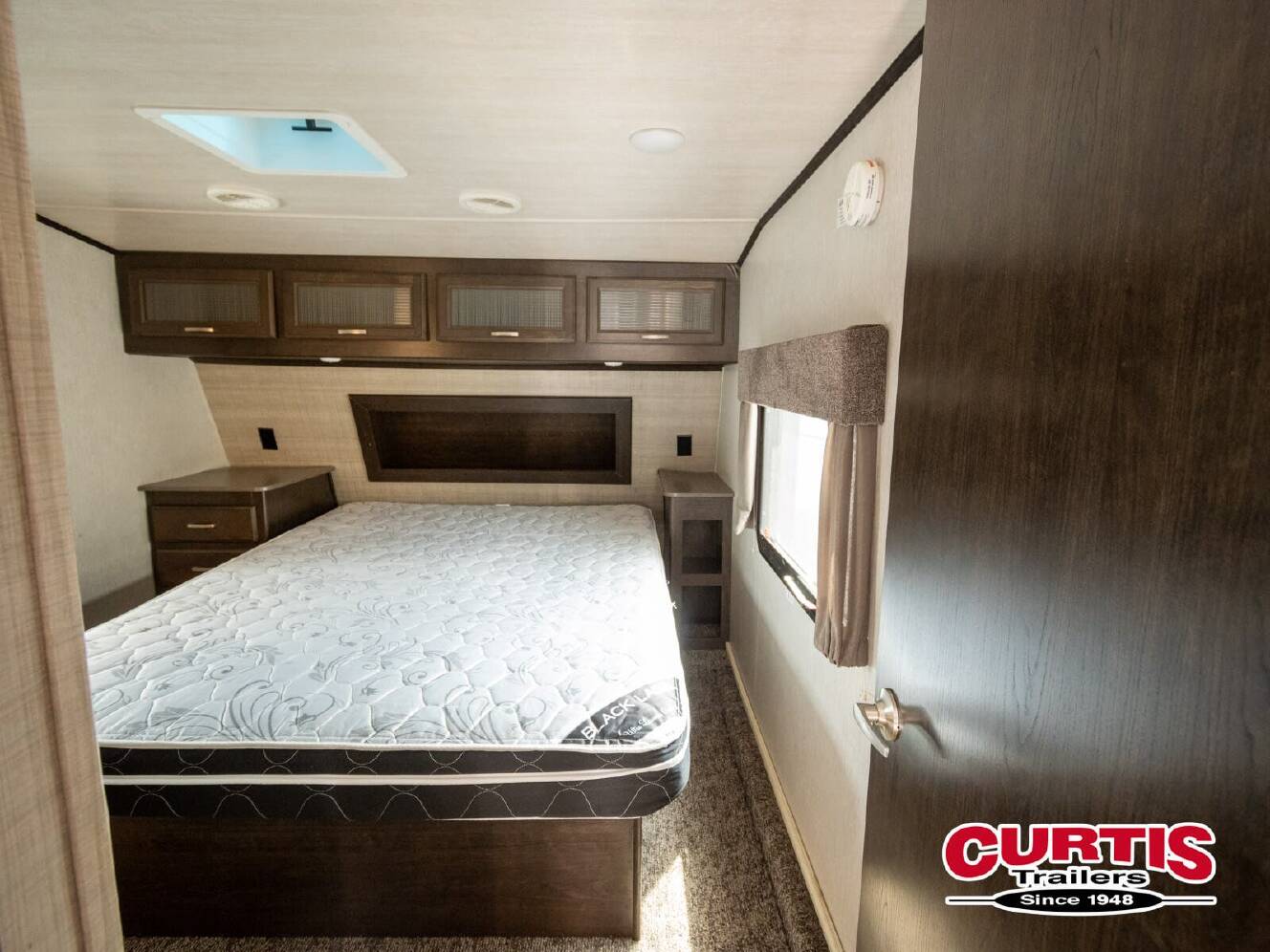 A photo of this 2018 Heartland Sundance 289TS