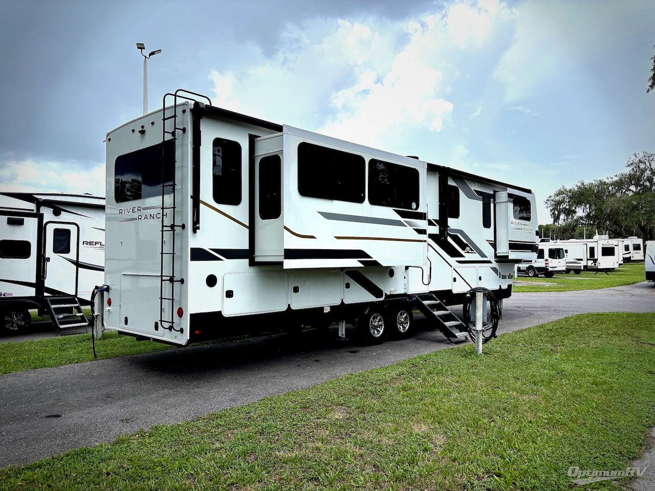 2023 Palomino River Ranch 393RL in ocala FL